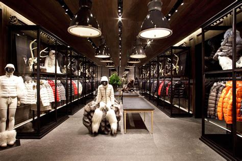 moncler factory outlet stores.